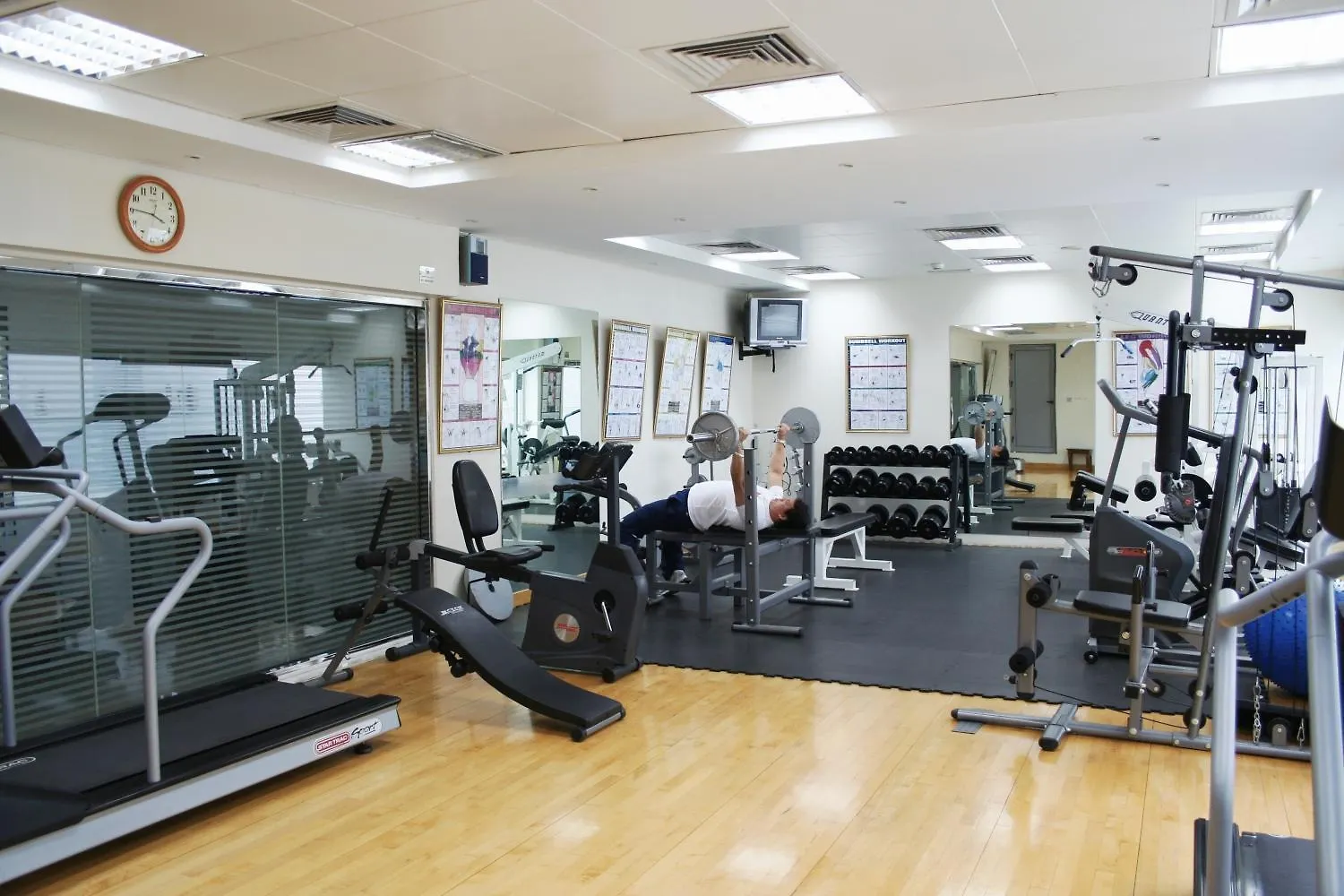 Aparthotel Deira Suites Deluxe Hotel Suites Dubai