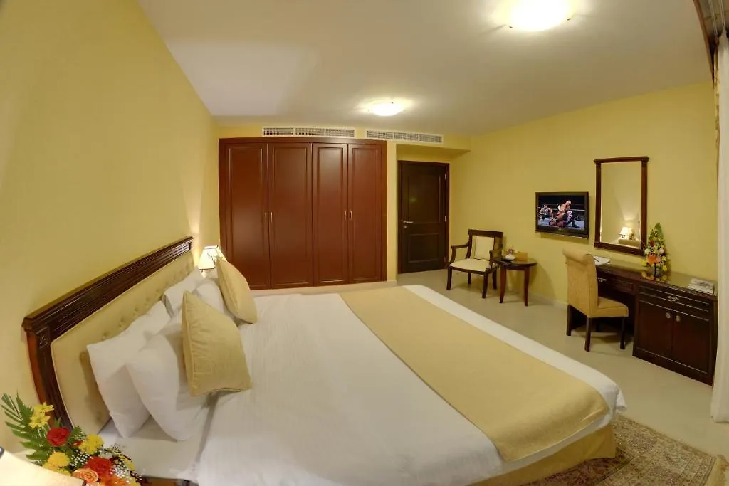 **** Aparthotel Deira Suites Deluxe Hotel Suites Dubai United Arab Emirates