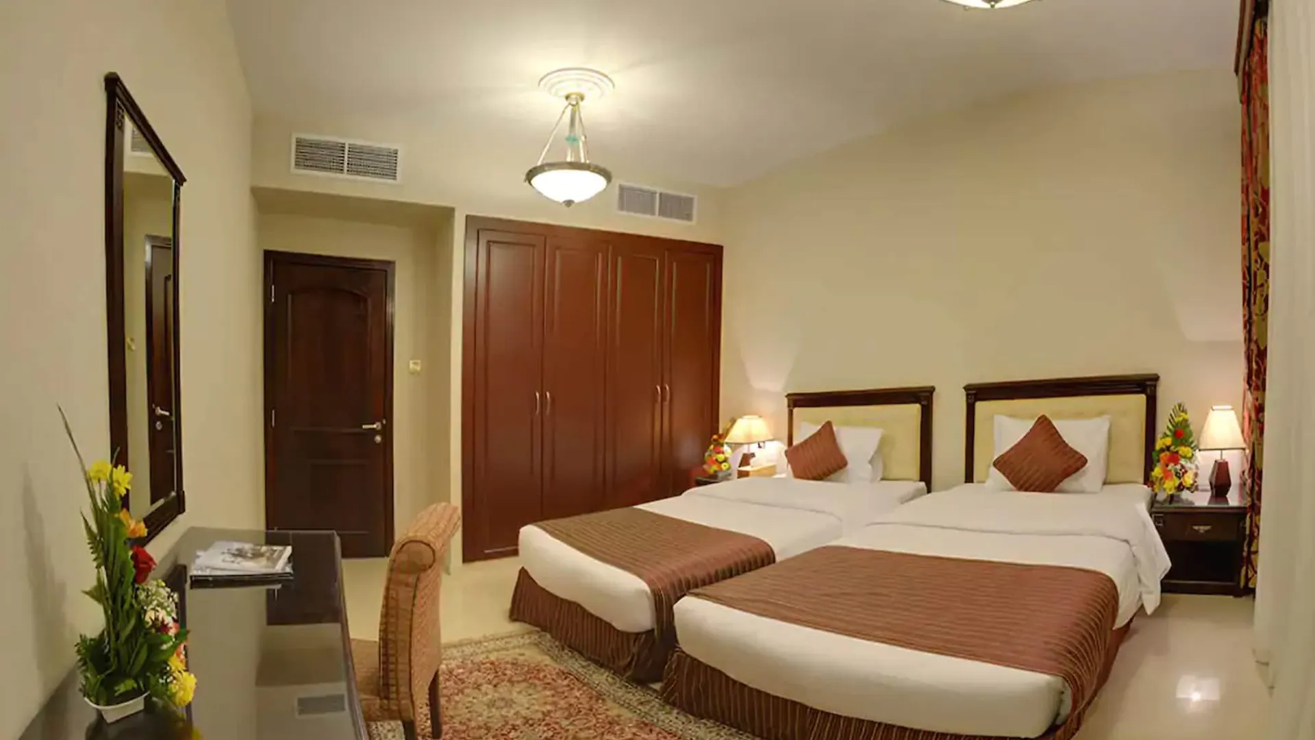 Deira Suites Deluxe Hotel Suites Dubai Aparthotel